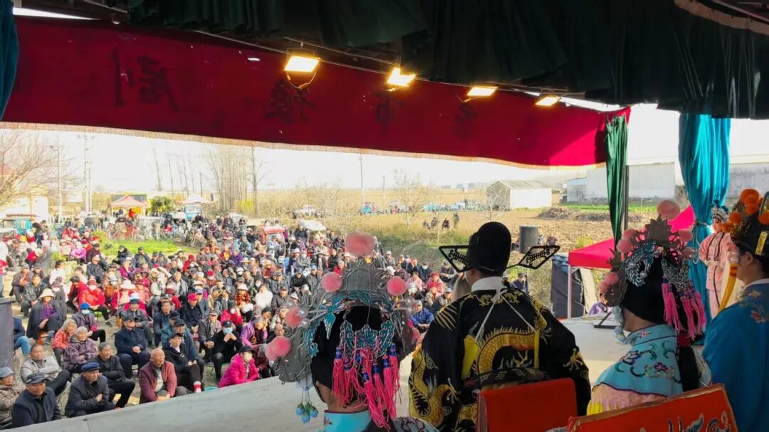 超額完成 覆蓋110萬(wàn)人的文化大餐！2025年駐馬店“戲曲進(jìn)鄉(xiāng)村”惠民演出2797場(chǎng)