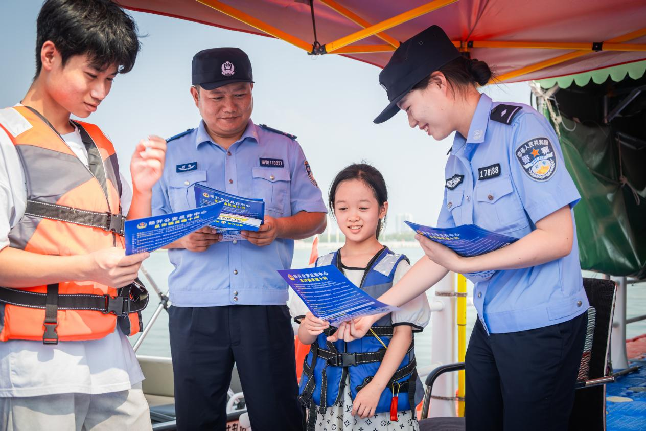 孫鵬程：深耕社區(qū)的“平安守望者”