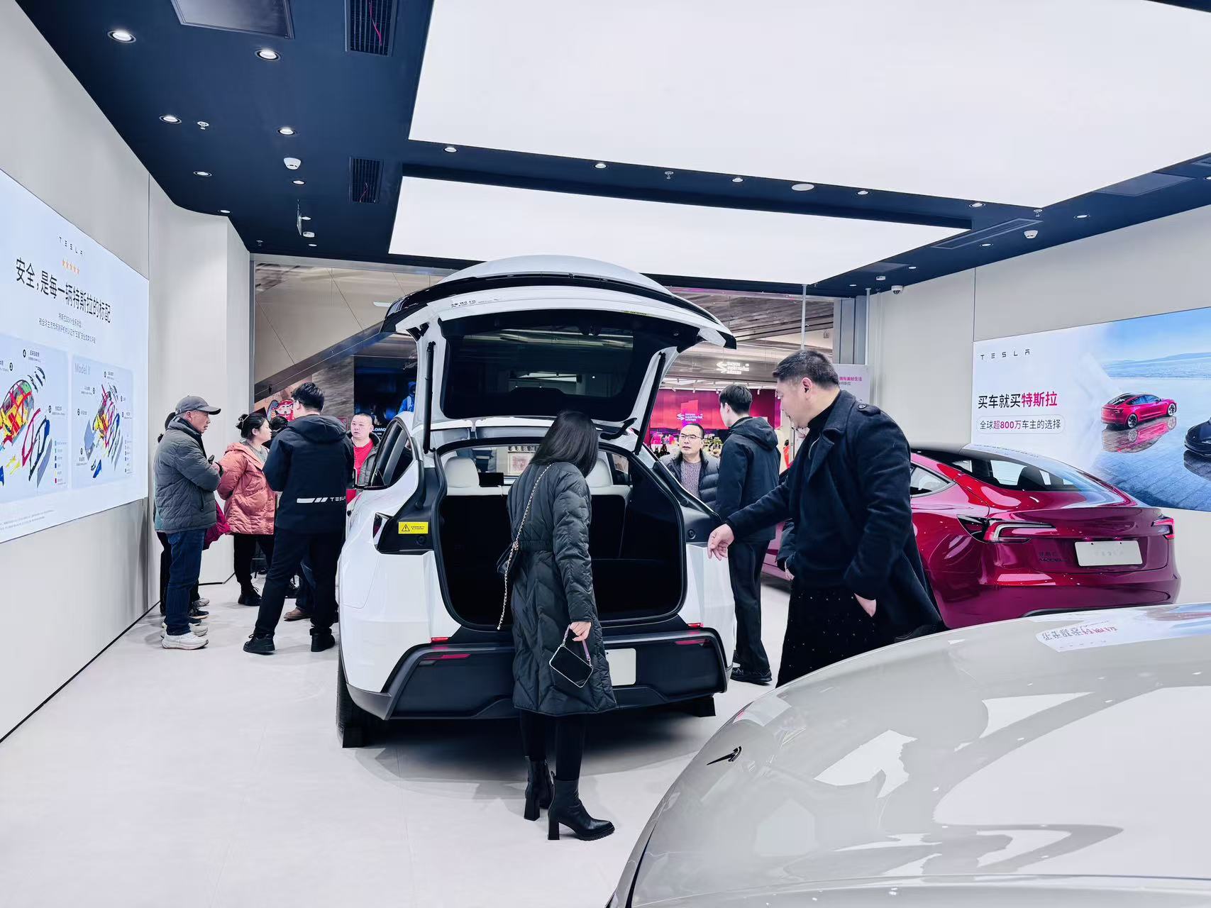 “新國(guó)補(bǔ)”落地首周！消費(fèi)市場(chǎng)“煥新”