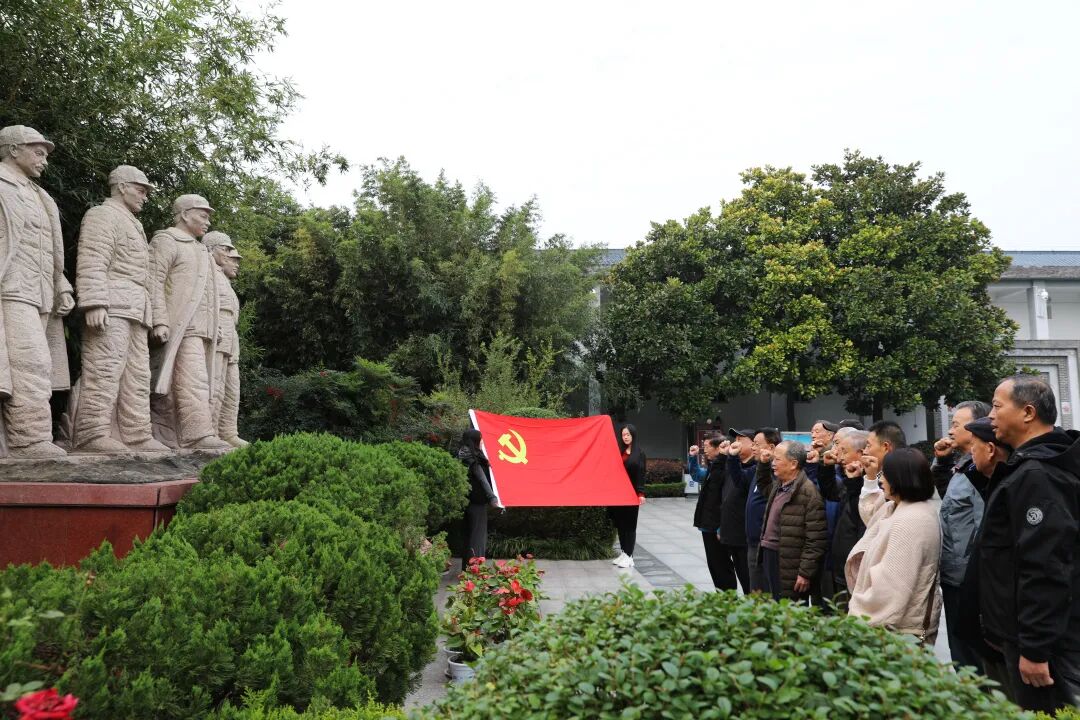 驛城區(qū)檢察院多措并舉做好離退休干部工作