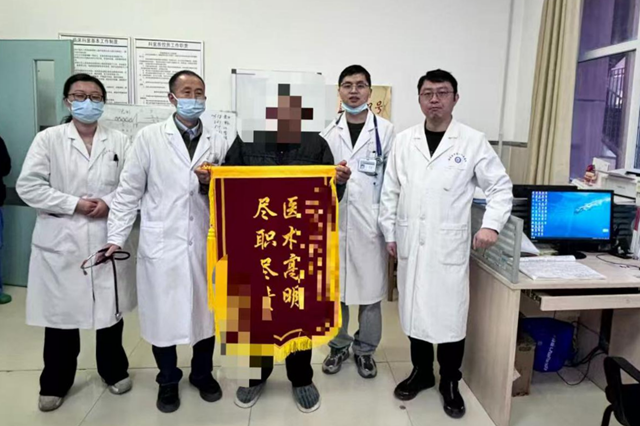 多學(xué)科生命接力：駐馬店市第一人民醫(yī)院西院區(qū)成功搶救心臟驟?；颊? width=