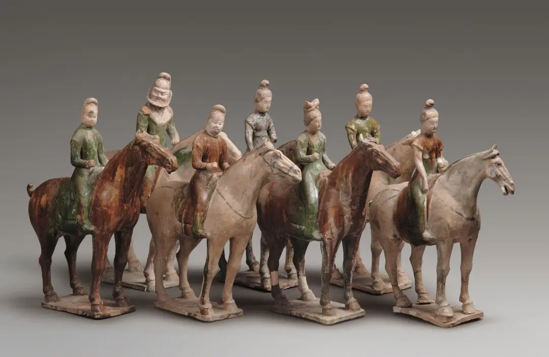 文博日歷丨陶罐也講究“穿搭” 來(lái)自大唐的陶藝美學(xué)