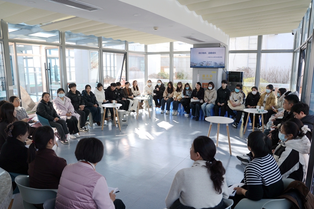 同行有你 溫暖成長&mdash;&mdash;駐馬店市中心醫(yī)院成功舉辦護(hù)理實(shí)習(xí)生心理支持及經(jīng)驗(yàn)分享交流會