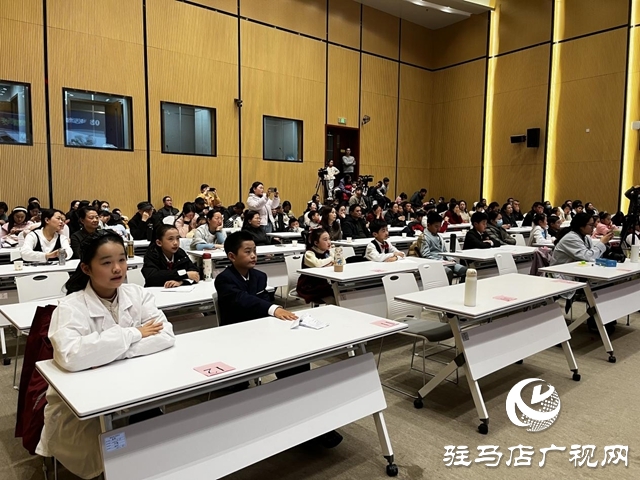 駐馬店經(jīng)濟(jì)開發(fā)區(qū)首屆小學(xué)生科學(xué)演說家展演活動圓滿舉辦